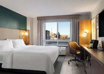 Holiday Inn Portsmouth Downtown by IHG hotel thumbnail 7