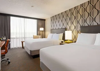 Wyndham Fort Smith City Center hotel thumbnail 8