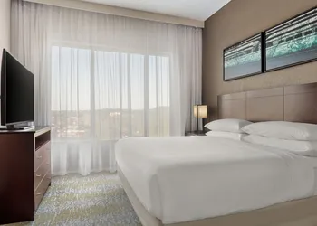 Delta Hotels by Marriott Bristol hotel thumbnail 6
