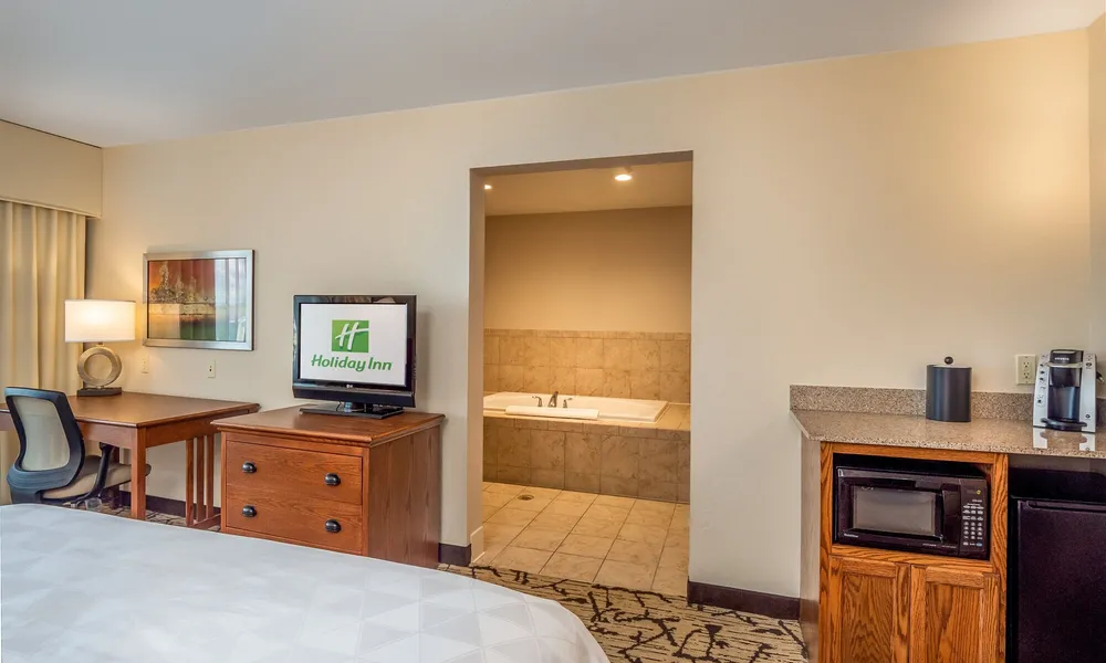 Holiday Inn Stevens Point - Convention Ctr by IHG hotel detail image 2