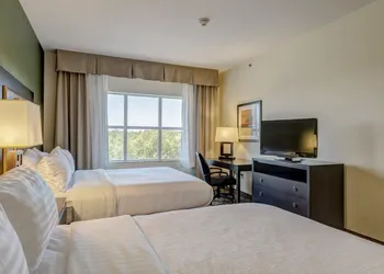 Holiday Inn Poplar Bluff by IHG hotel thumbnail 6