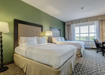 Holiday Inn Poplar Bluff by IHG hotel thumbnail 7