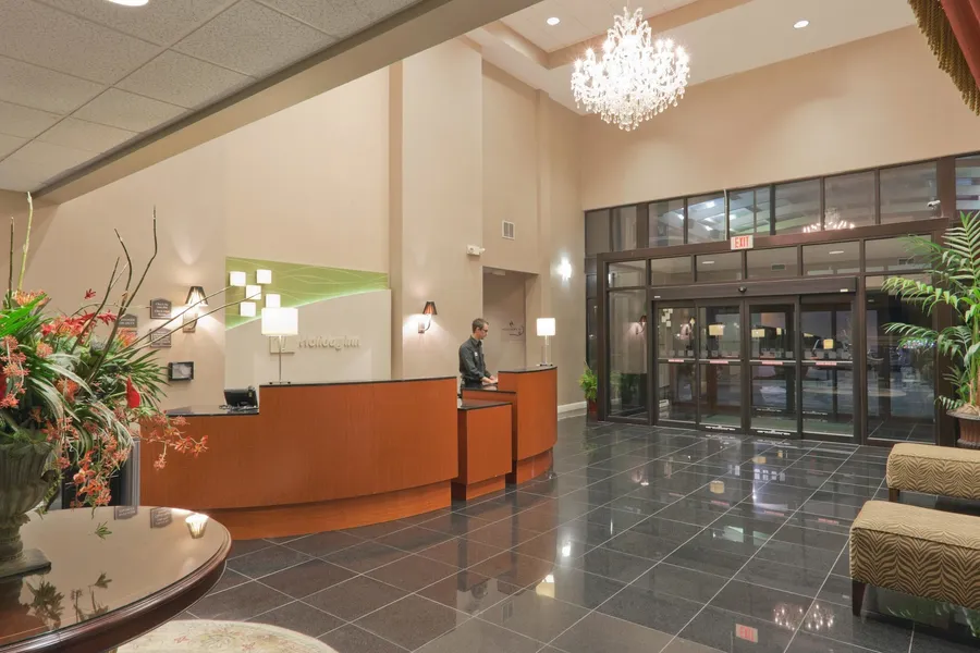 Holiday Inn Express & Suites Carbondale - University Area by IHG hotel detail image 2