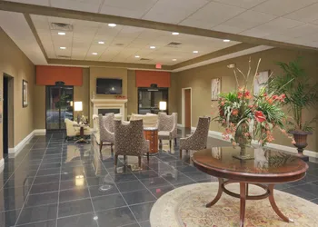 Holiday Inn Express & Suites Carbondale - University Area by IHG hotel thumbnail 3
