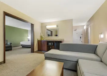 Best Western Fairmont hotel thumbnail 4