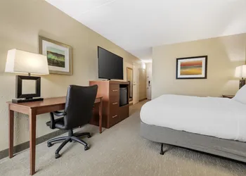 Best Western Fairmont hotel thumbnail 6