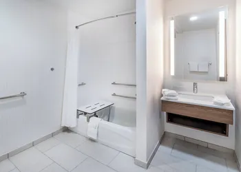 Holiday Inn Dublin-Pleasanton by IHG hotel thumbnail 7