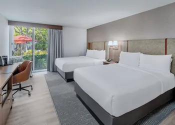 Holiday Inn Dublin-Pleasanton by IHG hotel thumbnail 8