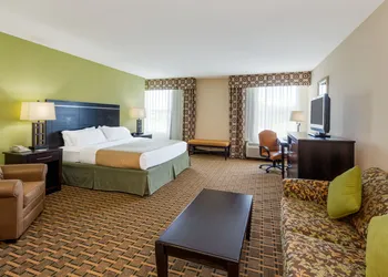 Holiday Inn Statesboro-University Area by IHG hotel thumbnail 4