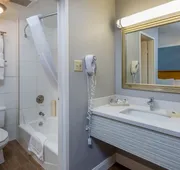 SOMA Park Inn – Civic Center hotel detail image 4