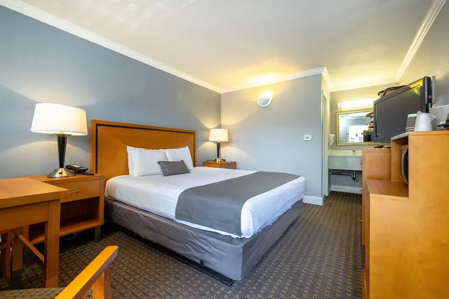 SOMA Park Inn – Civic Center hotel detail image 6