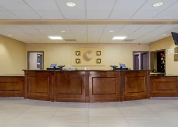 Comfort Suites Kingwood Houston North hotel thumbnail 2