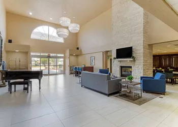 Comfort Suites Kingwood Houston North hotel thumbnail 4
