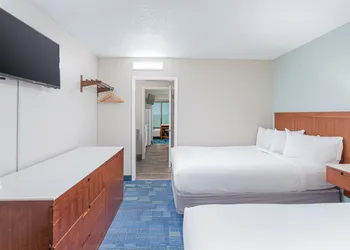 Bikini Beach Resort hotel thumbnail 6