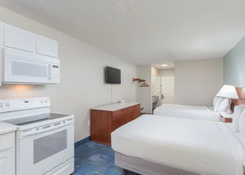 Bikini Beach Resort hotel thumbnail 8