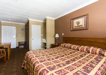 The Beverly House by AGA - Beverly Hills hotel thumbnail 5