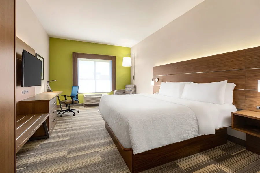 Holiday Inn Express Hotel & Suites Waycross by IHG hotel detail image 6