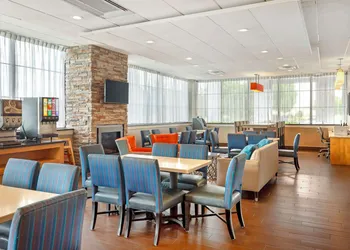 Best Western Hartford Hotel & Suites hotel thumbnail 3