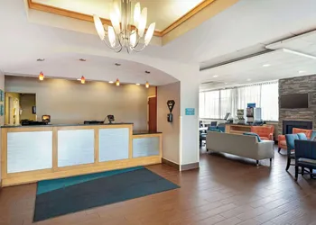 Best Western Hartford Hotel & Suites hotel thumbnail 5