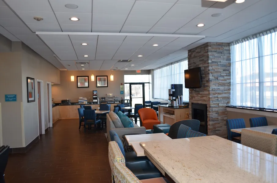 Best Western Hartford Hotel & Suites hotel detail image 6
