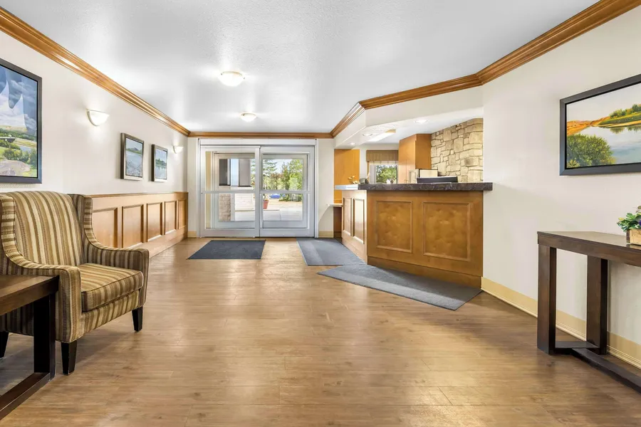 SureStay Plus Hotel by Best Western Drumheller hotel detail image 2