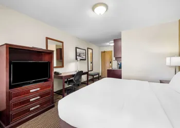 SureStay Plus Hotel by Best Western Drumheller hotel thumbnail 5