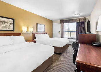 SureStay Plus Hotel by Best Western Drumheller hotel thumbnail 7