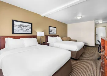 SureStay Plus Hotel by Best Western Drumheller hotel thumbnail 6