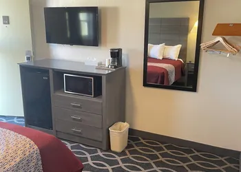 The Springwater Inn hotel thumbnail 6