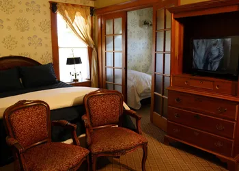 Pacific Grove Inn hotel thumbnail 4