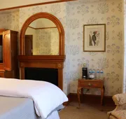 Pacific Grove Inn hotel detail image 5