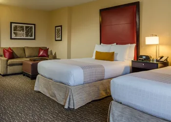 Beacon Hotel & Corporate Quarters hotel thumbnail 4