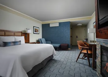 Hotel Abrego hotel thumbnail 5