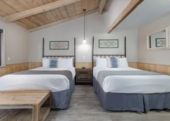 Sky Ranch Lodge hotel thumbnail 7