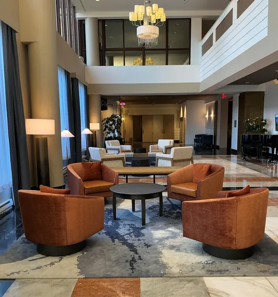 DoubleTree by Hilton New York LaGuardia Airport hotel detail image 2