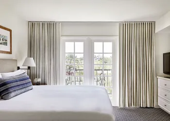 Arizona Grand Resort & Spa hotel thumbnail 4