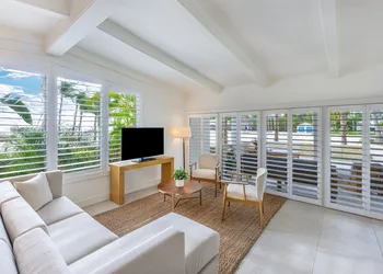 Islander Resort hotel thumbnail 4