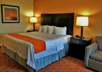 Lux Hotel and Spa hotel thumbnail 5