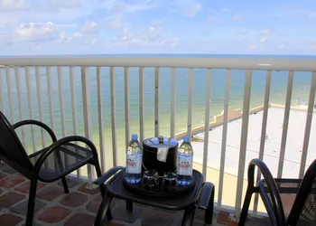 Shephard's Beach Resort hotel thumbnail 6