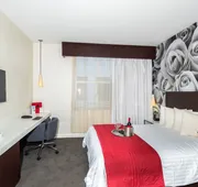 The O Hotel, Trademark Collection by Wyndham hotel detail image 7