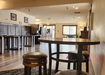 Luxury Inn And Suites hotel thumbnail 3