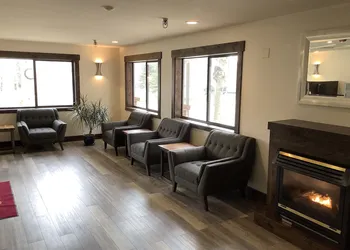 Luxury Inn And Suites hotel thumbnail 5