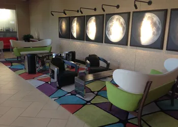 Moonrise Hotel hotel thumbnail 3