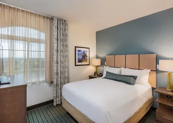 Candlewood Suites Anaheim - Resort Area by IHG hotel thumbnail 2
