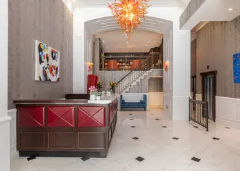 Broadway Plaza Hotel hotel thumbnail 4