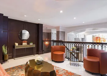 Broadway Plaza Hotel hotel thumbnail 8