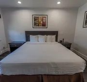 Monterey Surf Inn hotel detail image 3