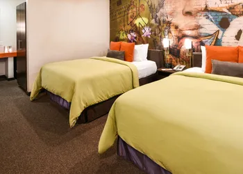 The Tangerine - A Burbank Hotel hotel thumbnail 8