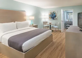 The Palms Oceanfront Hotel hotel thumbnail 4