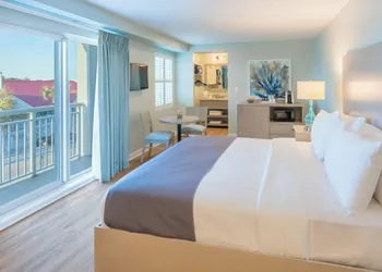 The Palms Oceanfront Hotel hotel thumbnail 8